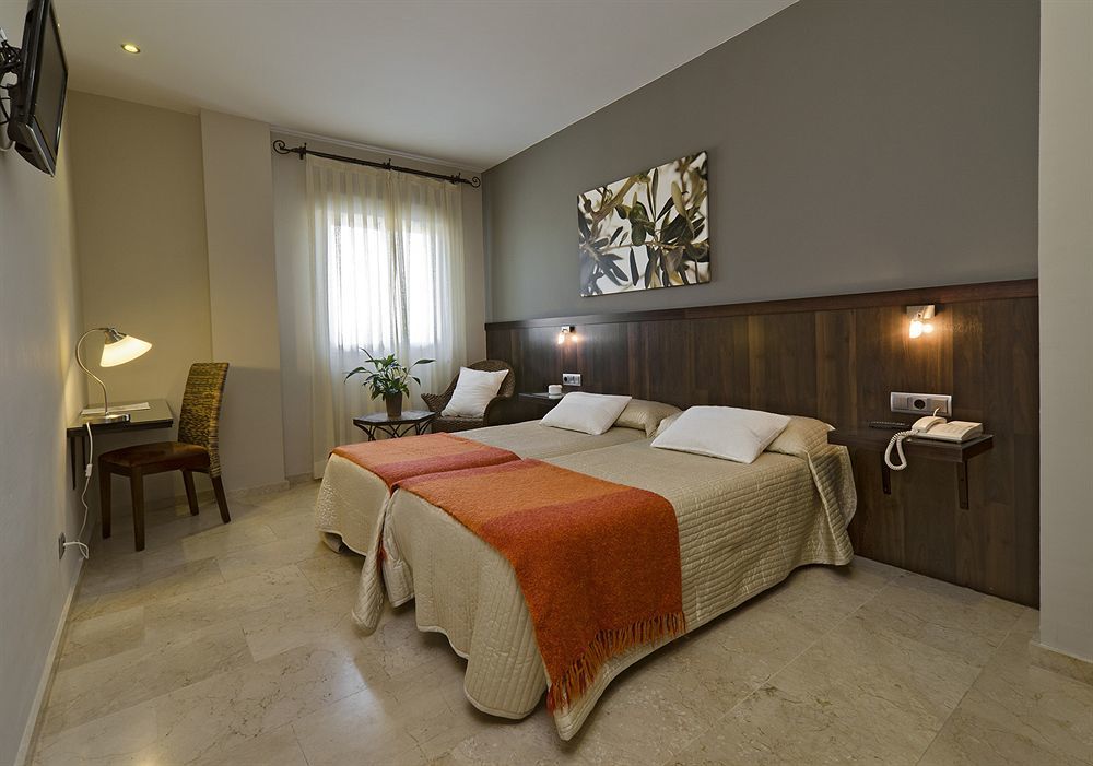Hotel Oasis Córdoba Exteriör bild
