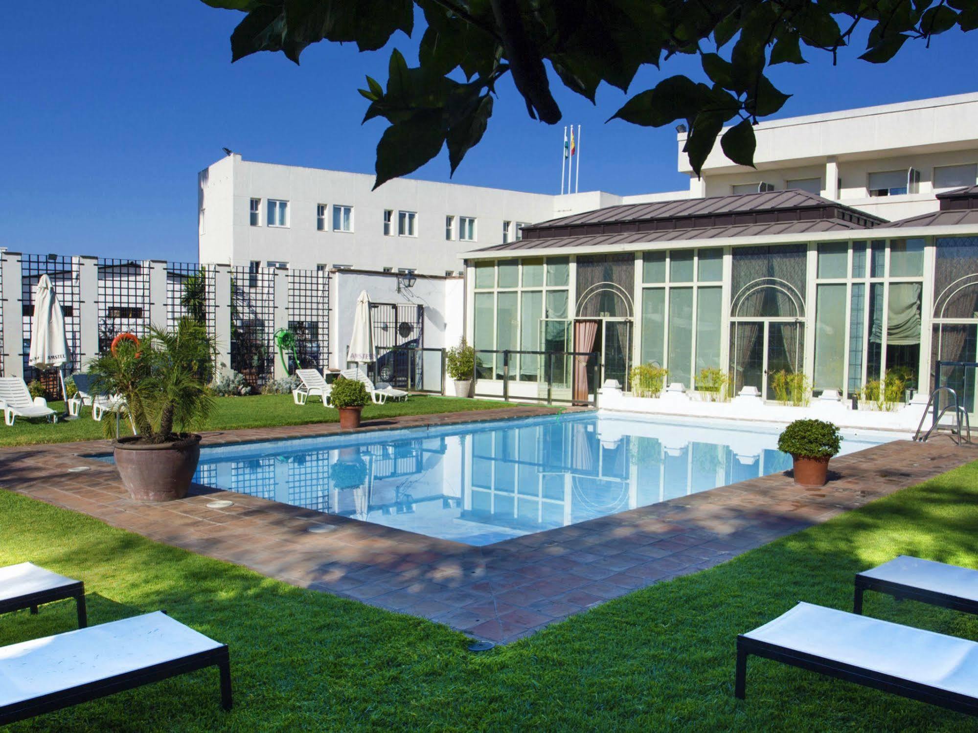 Hotel Oasis Córdoba Exteriör bild
